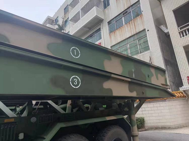 河北迷彩漆是一种通过多色斑块